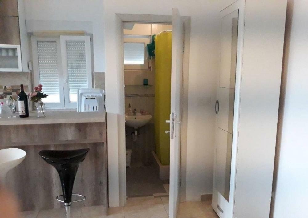 Apartment Iva Бієла Екстер'єр фото